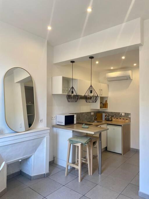 Joli Appartement Tres Proche De La Mer Марсель Экстерьер фото